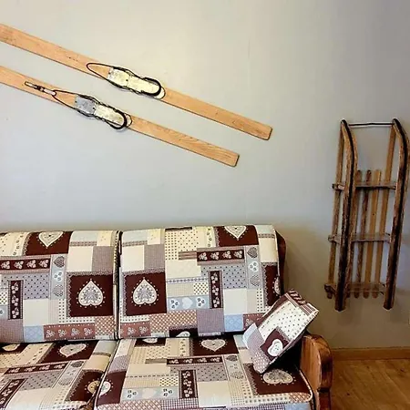 Apartment Skis Aux Pieds, 4 Pers, Terrasse Ensoleillee, Prox Commerces Et Animations - Fr-1-322-529 *